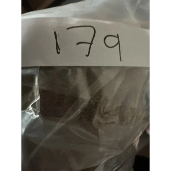 Vtg Brooks Brothers 100% Lambswool Sweater Men's LARGE Tan V-Neck USA Gorpcore - Picture 10 of 10